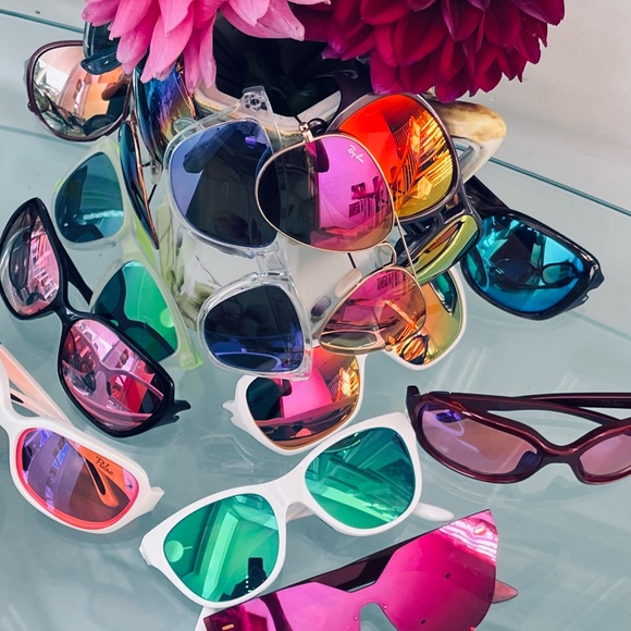 Perfect Day For A New Pair of Sunglasses!!!! - Picture 3 of 8